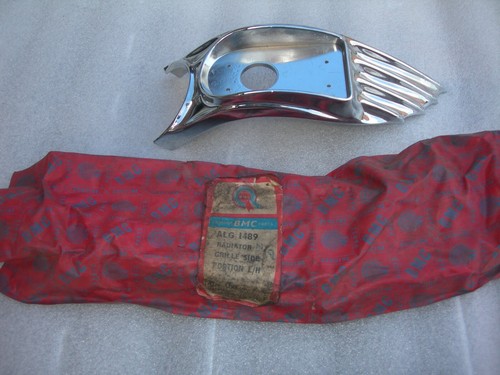 RILEY 1.5 MK 1+2 LOWER FRONT SIDE LIGHT AND FLASHER LAMP CHROME GRILLE SET : - Picture 1 of 12