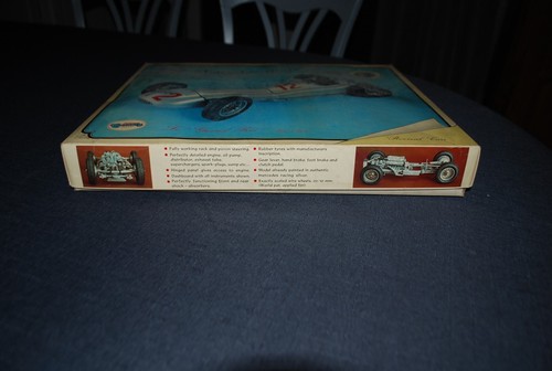 REVIVAL CARS MERCEDES BENZ W 154 M 163 1939 NEUVE BOITE SCALE 1/20 - Foto 2 di 9
