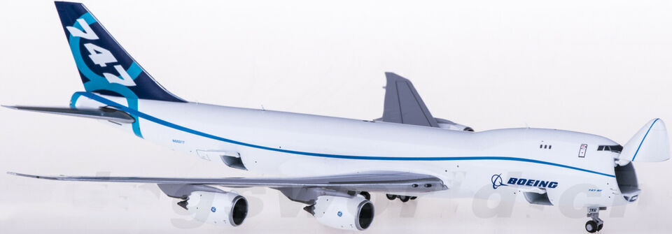 JC Wings B747-8F N747EX ボーイング 1:400 Amazon | JC Wings 1:400 LH4349 Boeing 747-8F N747EX モデル