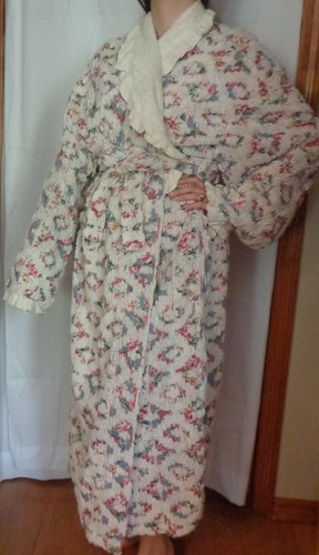 VINTAGE STAN HERMAN HERBCRAFT FLORAL CHENILLE WOME