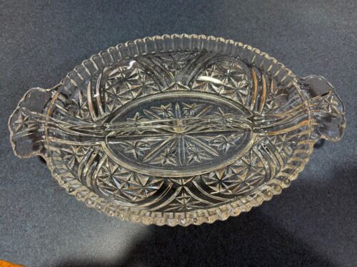 2 Vintage Clear Glass Oval Divided Relish Dishes - Picture 4 of 4