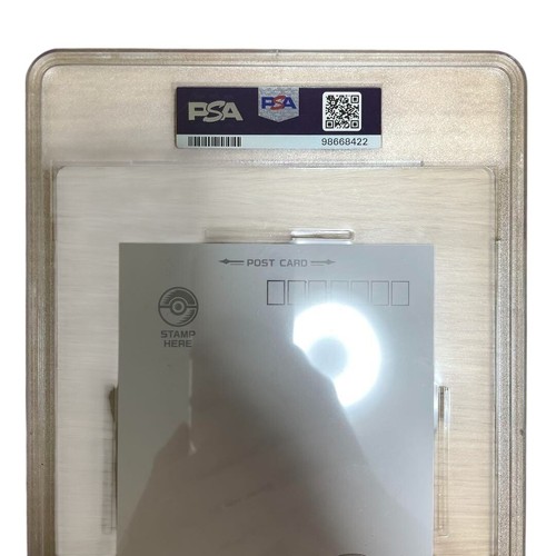 PSA 9 Tarjeta Postal Pokemon Centro Pokemon 20 Aniversario - Imagen 4 de 5