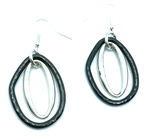Brighton Circle Oval 2-Hoops Brushed Hammered Silver & Black Custom Earrings - Picture 1 of 7