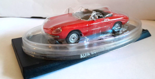 Die Cast - Alfa Romeo Spider Duetto - Skala 1 \ 43 - Bild 2 von 2