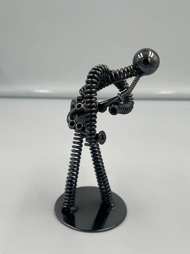 SAXOPHONE PLAYER NUTS AND BOLTS METAL 5IN FIGURINE - Picture 4 of 4