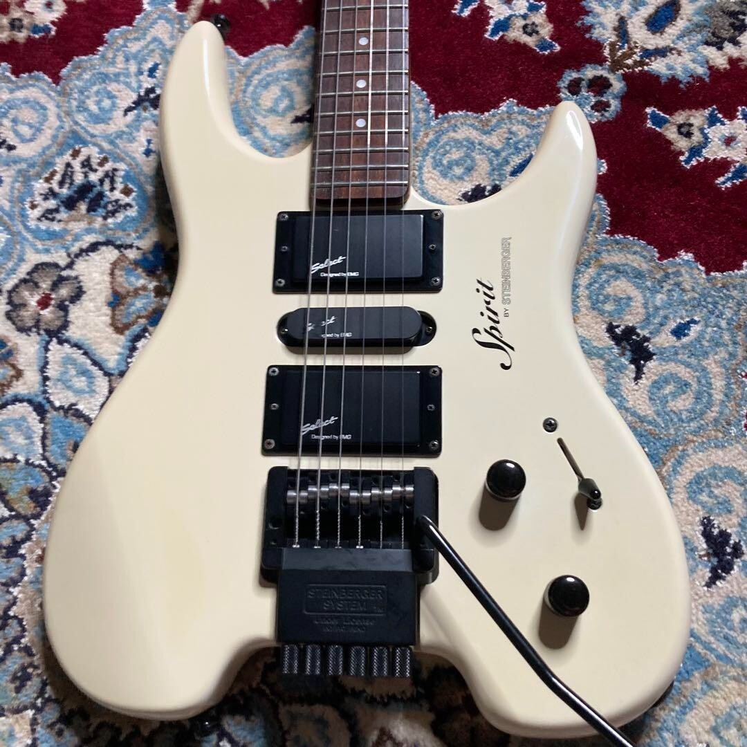 Electric Guitar Spirit By Steinberger GU-Deluxe White Made Electric Guitar Spirit By Steinberger GU-Deluxe White Made