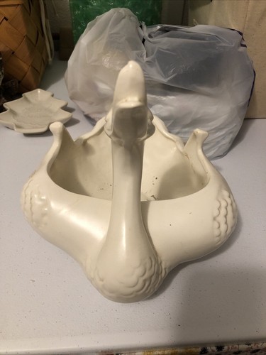 Vintage #23 White Swan 11” Planter, Matte Glaze Porcelain, Hull Pottery, 1950s - Bild 3 von 4