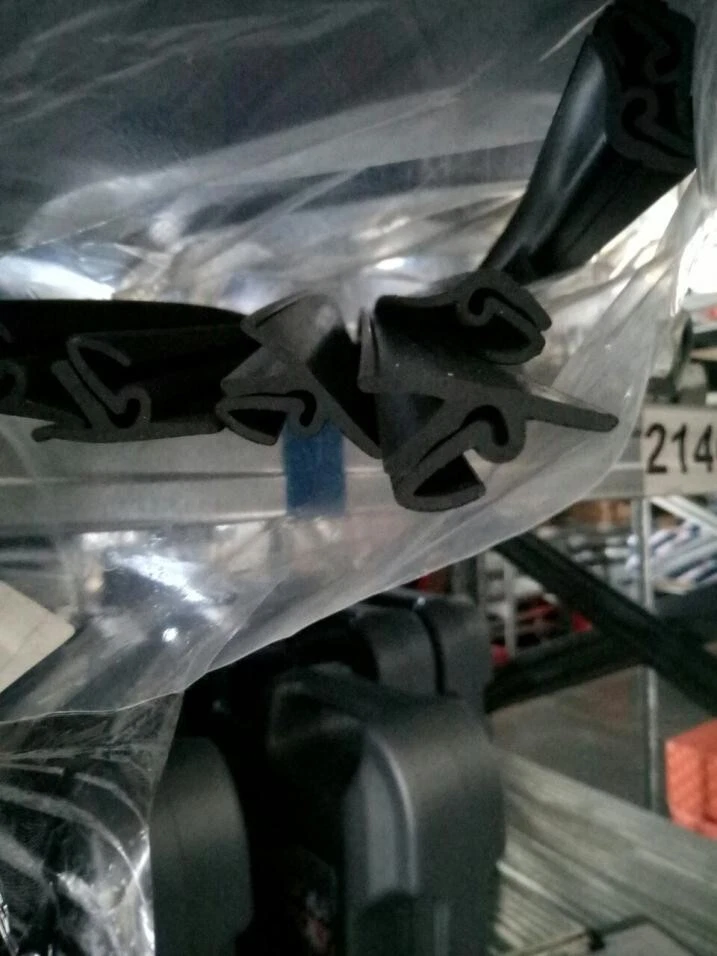 2109-6103290-10 Set 4 door Window Glass Seals LADA Samara 2109 Exterior Interior - Image 3 of 4