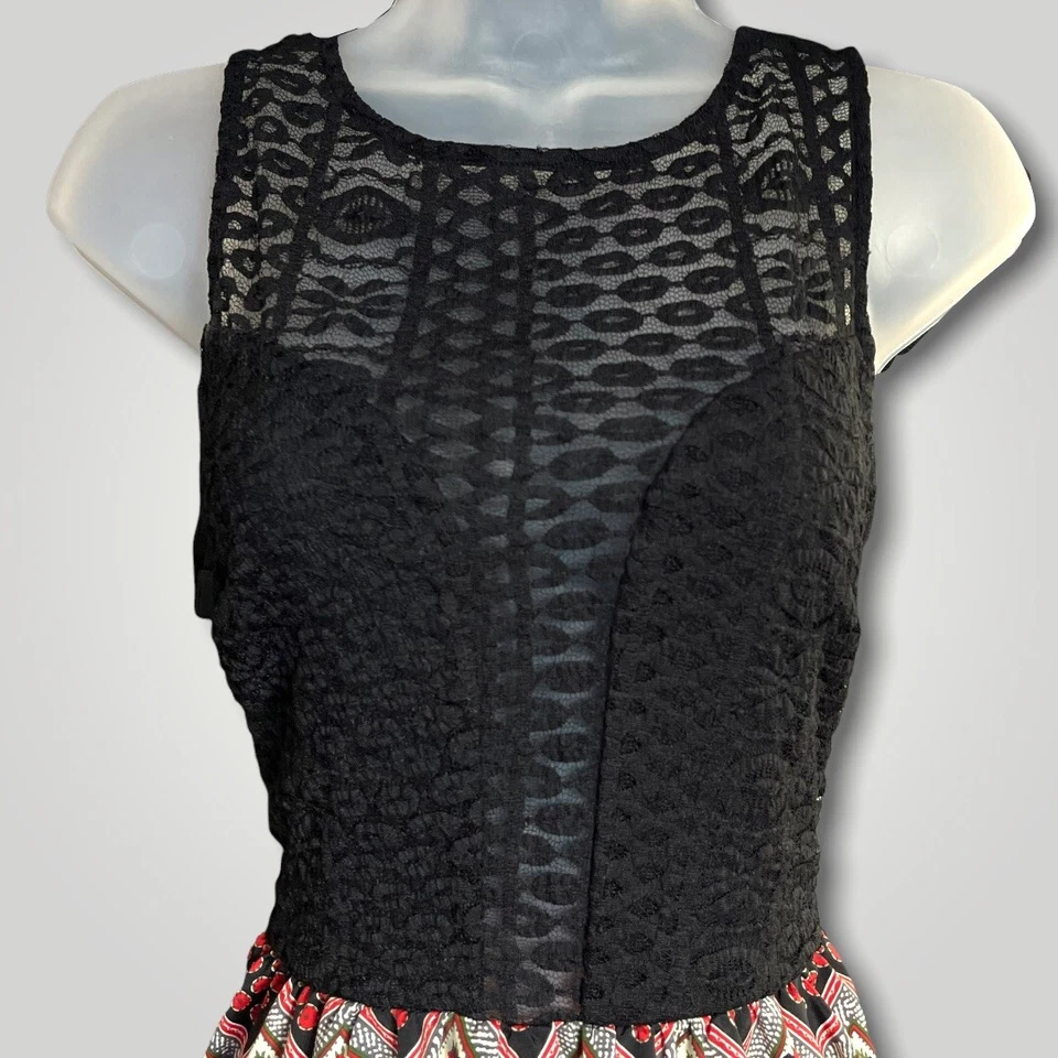 Vestido Mystic Hi Lo Sin Mangas Para Mujer Negro Floral Crochet Encaje Top Forrado Transparente Foto 2 de 4