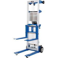 Global Industrial Lightweight Hand Operated Lift Truck 500 Lb. Capacity Fixed