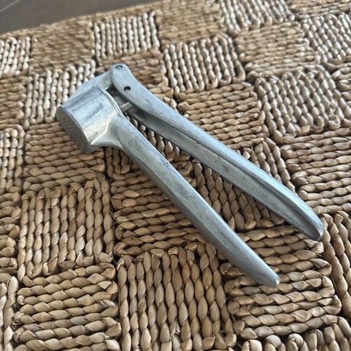 Zyliss SUSI pressa per aglio vintage Swiss Made alluminio pressofuso - Foto 10 di 11