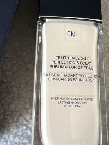 Dior Forever Skin Glow Foundation Shade 0N NEUTRAL  NEW IN BOX  30ml - Picture 4 of 5