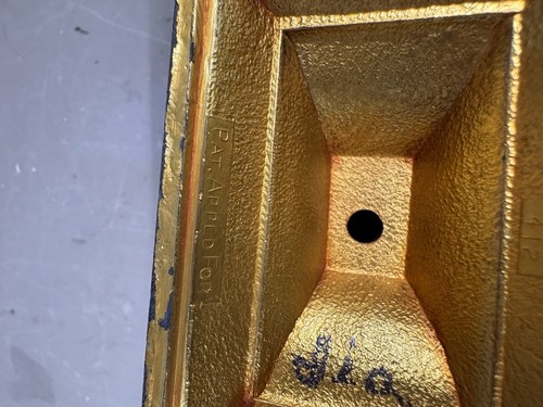Vintage W.B. MFG Co. 412 Goldtone Ornate Figural Trinket Jewelry Box Casket Case - Picture 11 of 16