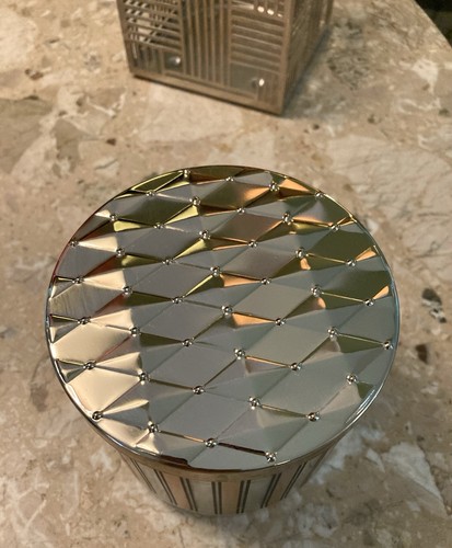 Bath & Body Works White Barn BLACK TIE 3-Wick Filled Candle 14.5oz + Holder - Picture 4 of 10