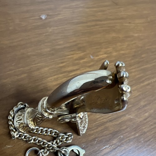 Vintage Gloved Hand Scarf Holder & Money Clip with Safety Chain - Gold Tone - Picture 7 of 24