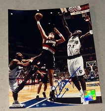 ARVDAS SABONIS  Signed Photo 8 X 10 PORTLAND TRAILBLAZERS  NBA HOF