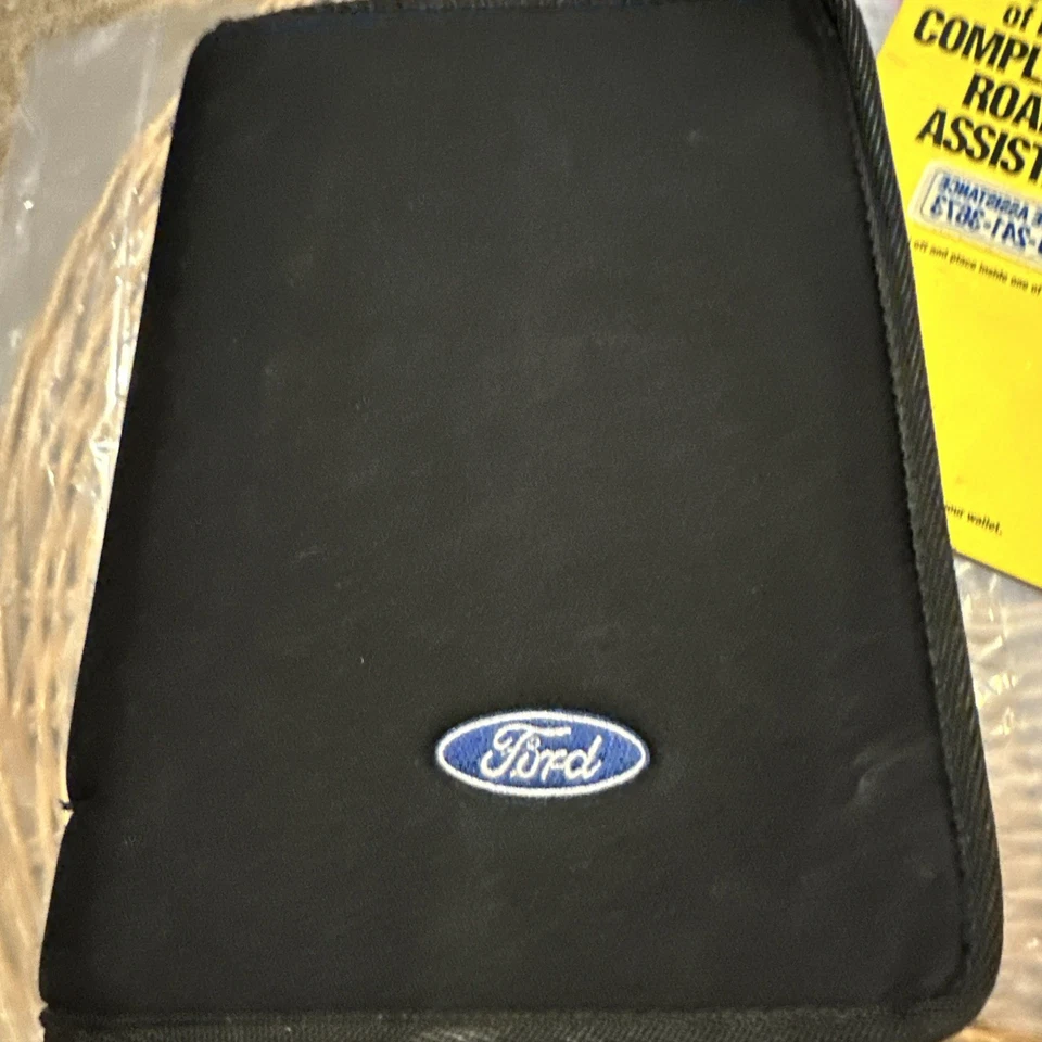 2001 FORD F250 F350 F450 F550 Super Duty Owners Manual & FORD CASE XLT F-SERIES - Image 4 of 4