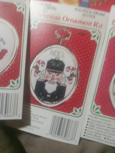 18 Christmas Ornamnt CrossStitch Pattern Cards + Year-Round Needlework Magazine - Picture 9 of 15