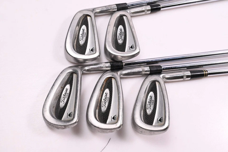 Titleist DCI 762 Irons / 5-9i / Stiff Flex Dynamic Gold S300 Shafts - Image 2 of 4