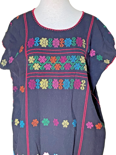 Mexikanische Huipil Long-Tunika/Kleid mit Blumen handbestickt - Bild 2 von 7