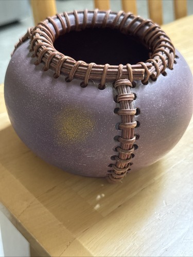 Native American APACHE INDIAN Braided Pottery Seed Bowl Purple - Picture 10 of 13
