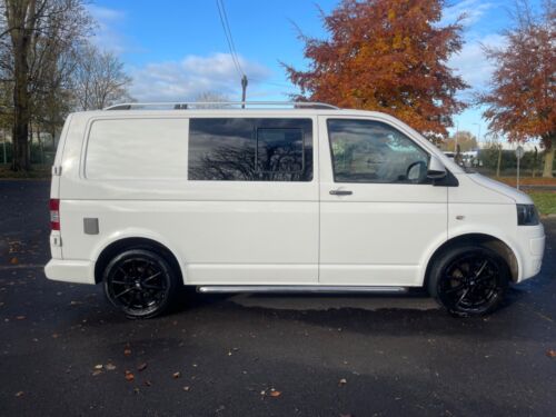 VW Transporter 1.9 TDi Campervan 2011 - Picture 6 of 17