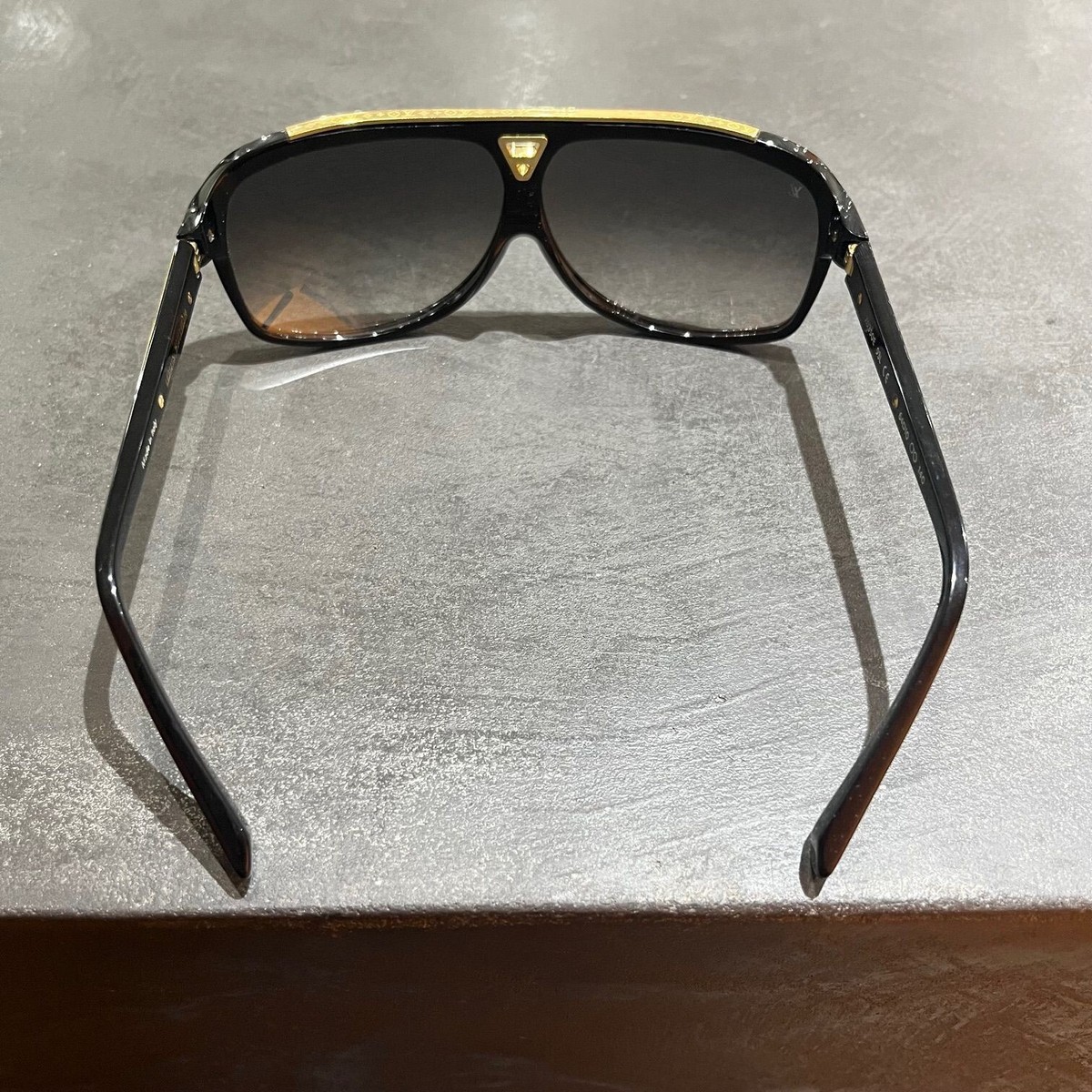 小物 LOUIS VITTON  EVIDANCE Louis Vuitton Evidence Sunglasses Black Gold Monogram Mens