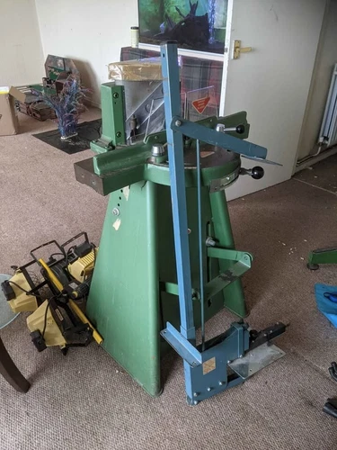 Morso Foot operated mitre guillotine right arm extensions + Underpinner