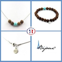 Steine Und MinéRaux. Satz Armband Halskette Holzperlen + Howlith TüRkis 8