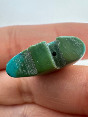 Vintage echt grün blau türkis geschnitzt Bär Perle Charm - Bild 5 von 7