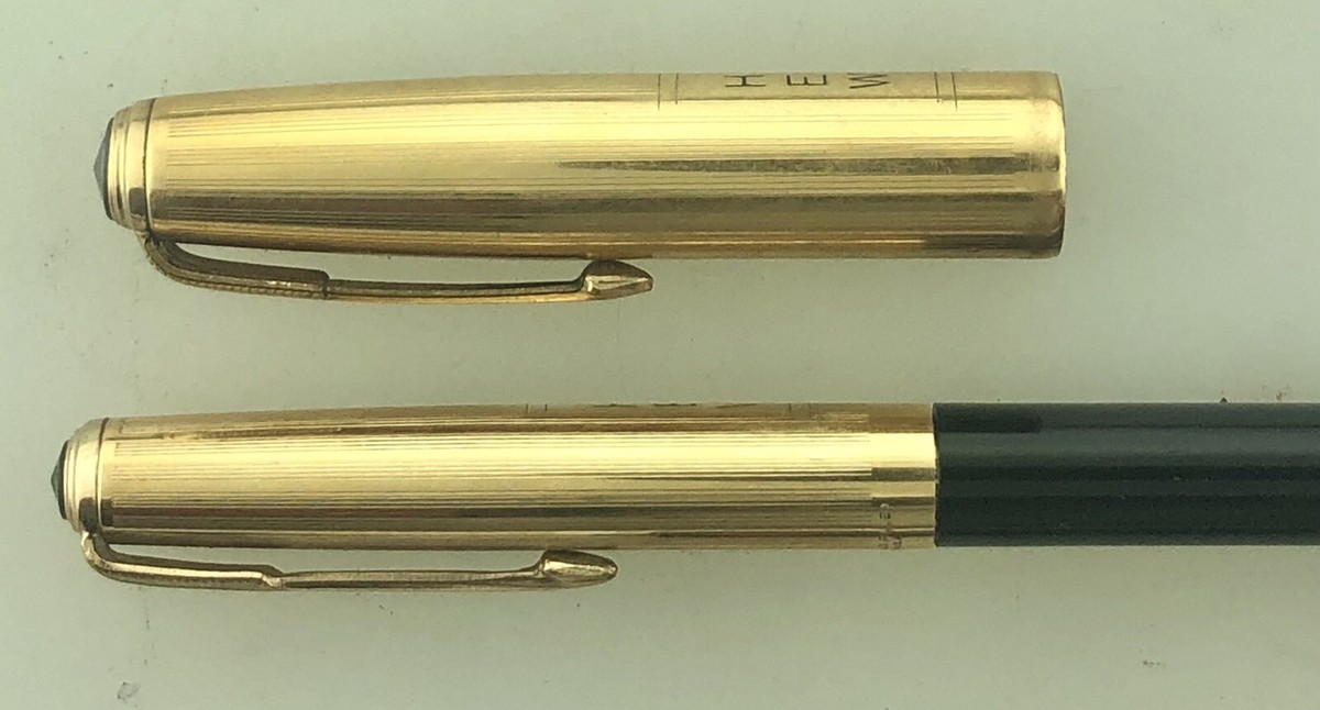 ヴィンテージPARKERパーカー 万年筆 金色キャップ PARKER51 USA ヴィンテージPARKERパーカー 万年筆 金色キャップ PARKER51 USA