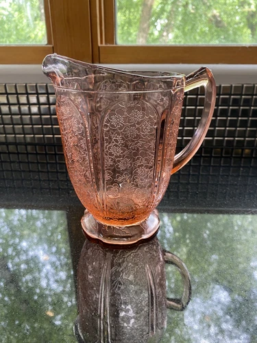 VTG 1930's Pink "Cherry Blossom" Pattern Depression Glass Water Pitcher 7"H