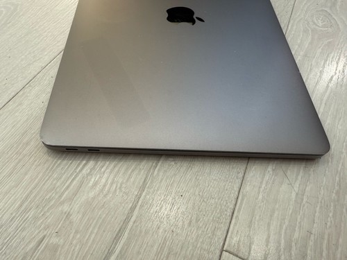 Apple Macbook Pro 13" i5 2ghz Ram 8gb SSD 256gb 2016 Grey (AB08) - Picture 10 of 19