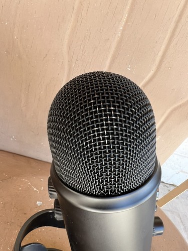 BLUE MICROPHONE- Tested WORKING ! Light marks look at photos  - Picture 7 of 12
