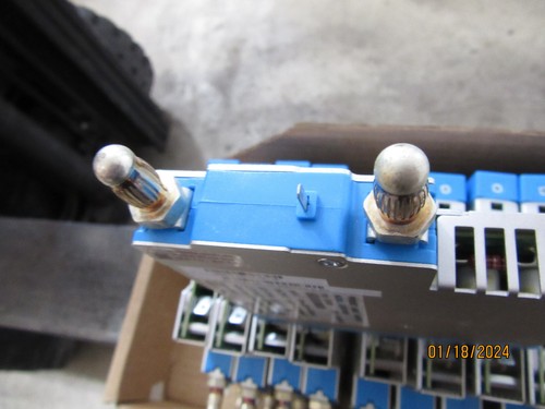 Entrada convertidor Vertiv C48/58-1000B eSure: 42-58V 24A, salida: 58V 17.2A 1000W - Imagen 3 de 3