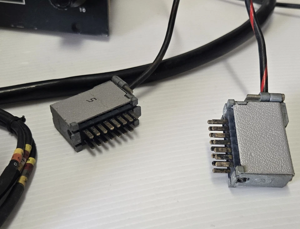 Lote de piezas de consola mezcladora Neve serie 80 vintage Foto 4 de 4