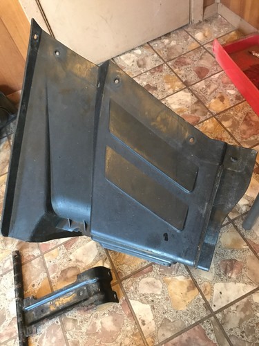 Arctic Cat H1 650 2007 Right Hand Floorboard With Brace And Bolts Used - Picture 6 of 12