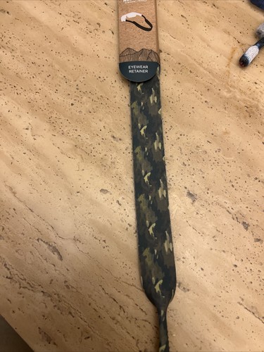 Chums Neoprene Classic Eyewear Retainer Prints, Camo FishSunglasses Strap - Picture 1 of 3