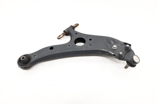 Toyota Sienna 2011-2020 suspensión delantera derecha brazo de control inferior OEM