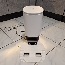 Absaugstation ECOVACS CH1918 (ohne Saug-Wischroboter) plus 5 neue Saugbeutel