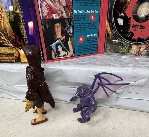 1993 Tales From The Crypt Staffel 1 DVD & 2 Figuren 1. Cryptkeeper 2. Gargoyle - Bild 13 von 15