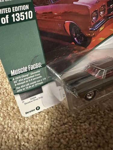 Johnny Lightning 1970 Chevy Chevelle SS 454 Shadow Gray Version B Muscle 1:64 - Picture 4 of 6