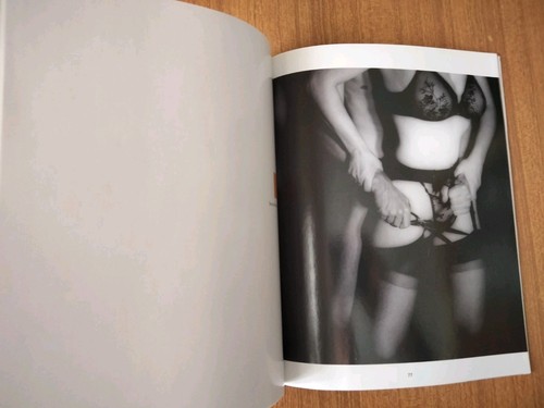 CINDY MARLER KÜNSTLERISCHE EROTIK AKTFOTOGRAFIE KUNSTBUCH - Bild 9 von 10