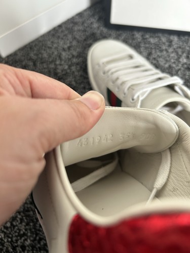 Scarpe da ginnastica Gucci Ace Bee bianche in pelle pelle di serpente Lasies UK3 EU35,5 con scatola ottime condizioni - Foto 7 di 19