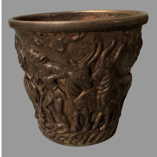 Anique Embossed Figural Metal Repousse Miniature 2" Handled Mug Cup - Picture 8 of 8