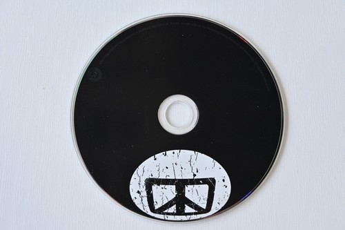 Chickenfoot - S/T - Self-Titled - 2009 - Redline - CD - Picture 3 of 5