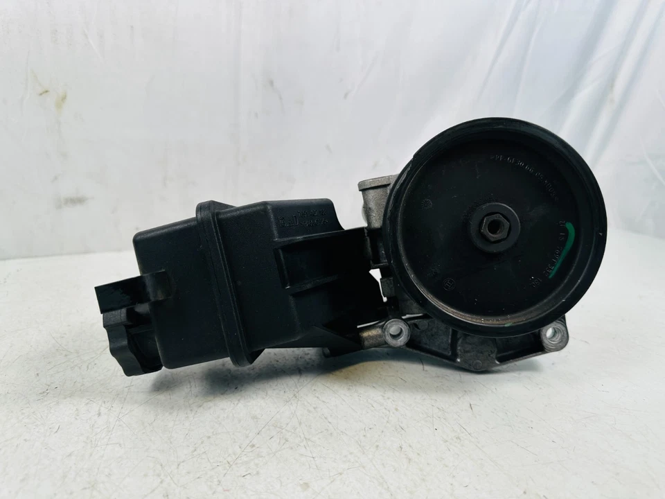 2012-2013 Mercedes-Benz E350 Power Steering Pump With Pulley 7691462138 - Image 2 of 4