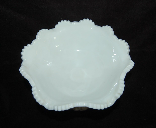 Vintage Large Ruffled Westmoreland Old Quilt Compote Milk Glass Checkerboard - Picture 3 of 5