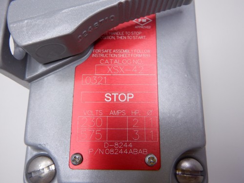 Killark XSX-42 Manual Motor Starter - Picture 2 of 2