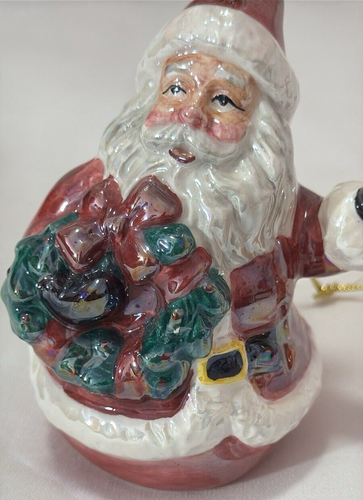 Vintage Iridescent Glazed Ceramic Santa with Wreath Christmas Ornament - Foto 6 di 9